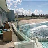 Icebergs Restaurant and Bar