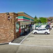7-Eleven Store
