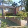 Kiama Downs neighbourhood - cul-de-sac + tennis court