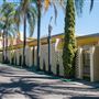 Billabong Motel