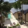 Private House - Byron Breeze