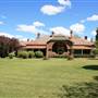 Petersons Armidale Winery & Guesthouse