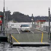 Mortlake Ferry Crossing