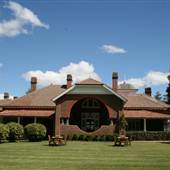 Petersons Armidale Winery & Guesthouse