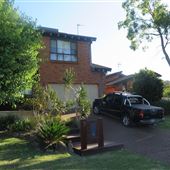 Kiama Downs - Suburban Houses