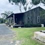 Tobruk Sheep Station - Cottages & surrounds
