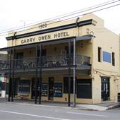 Garry Owen Hotel