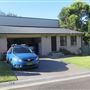 Kiama Downs neighbourhood - cul-de-sac + tennis court
