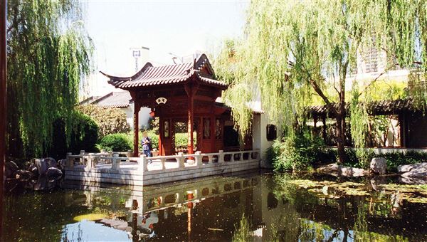 Chinese Garden of Friendship - Darling Harbour (27/02/2013 1:29:36 PM)