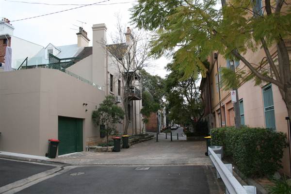 Darlinghurst - Forbes St, Thomson Lane, St Peters Lane (27/02/2013 3:12:41 PM)
