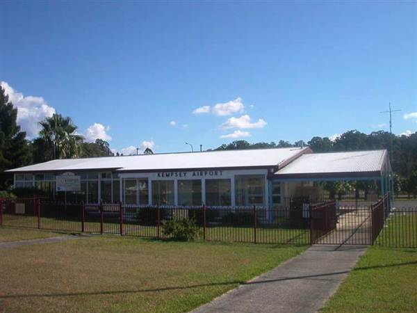 Kempsey Airport (27/02/2013 4:41:48 PM)