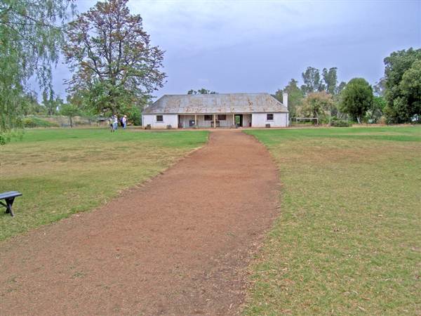 Dundullimal Homestead (28/02/2013 12:44:01 AM)