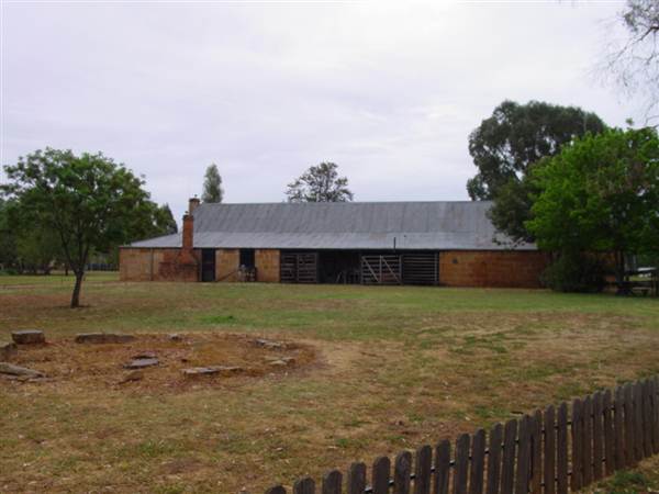 Dundullimal Homestead (28/02/2013 12:44:41 AM)