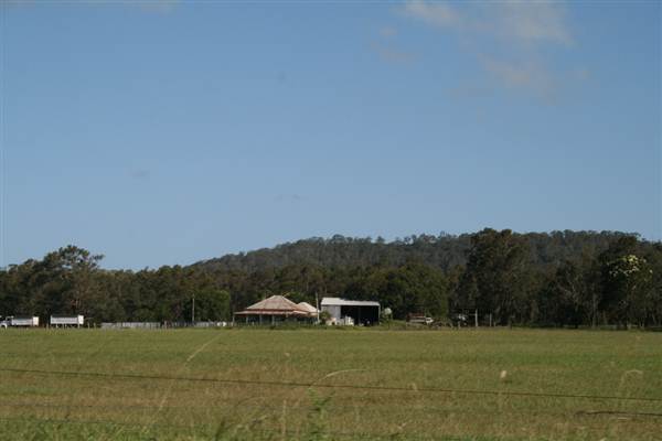 Dunmore & Albion Park (28/02/2013 12:07:02 PM)