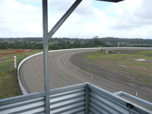 Menangle Park Paceway (28/02/2013 3:39:29 PM)
