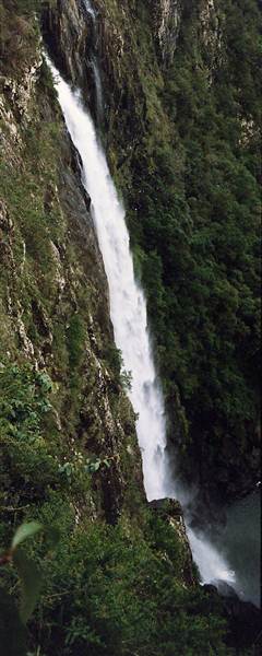 Ellenborough Falls (28/02/2013 4:33:22 PM)