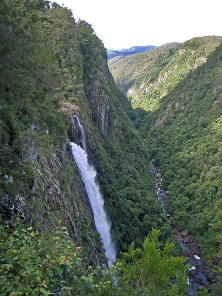 Ellenborough Falls (28/02/2013 4:36:01 PM)