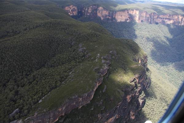 BLUE MOUNTAINS AERIALS (1/03/2013 10:34:54 AM)