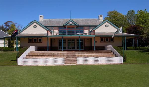 Bowral - Southern Highlands (1/03/2013 11:49:50 AM)