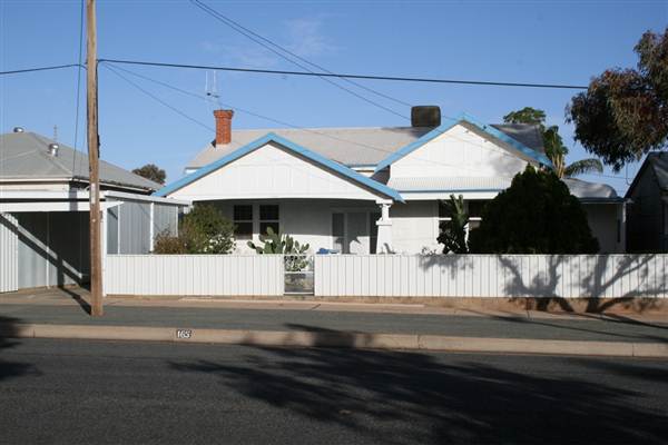 Broken Hill - Houses (1/03/2013 6:51:20 PM)