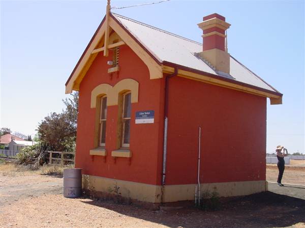 Cobar Railway Station (4/03/2013 9:41:36 AM)