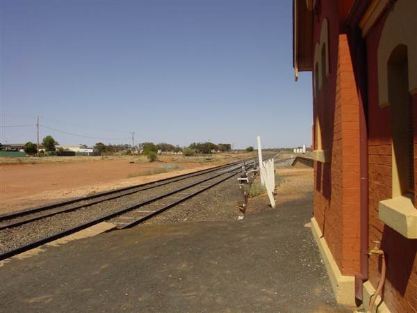Cobar Railway Station (4/03/2013 9:41:56 AM)