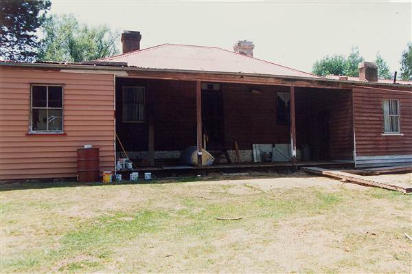 Currango Homestead (4/03/2013 12:12:36 PM)
