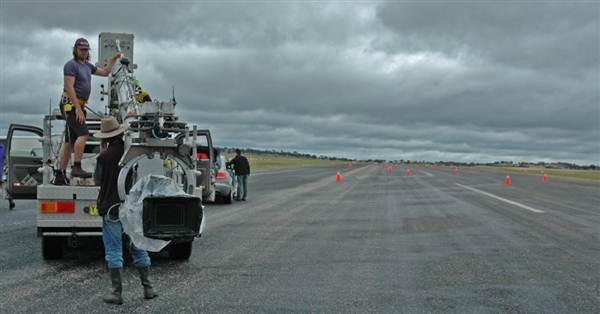Goulburn Airport runway and exteriors (5/03/2013 11:10:48 AM)