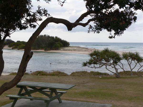 Hastings Point Beach (5/03/2013 12:42:31 PM)