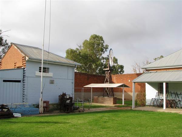 Hay Gaol (5/03/2013 1:25:55 PM)