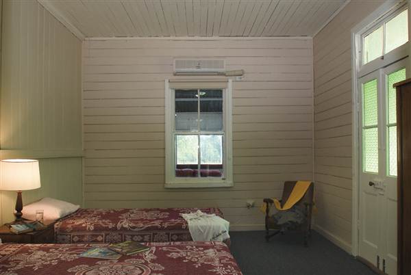 Inverary Homestead - Dthinna Dthinnawan National Park (5/03/2013 9:06:50 PM)
