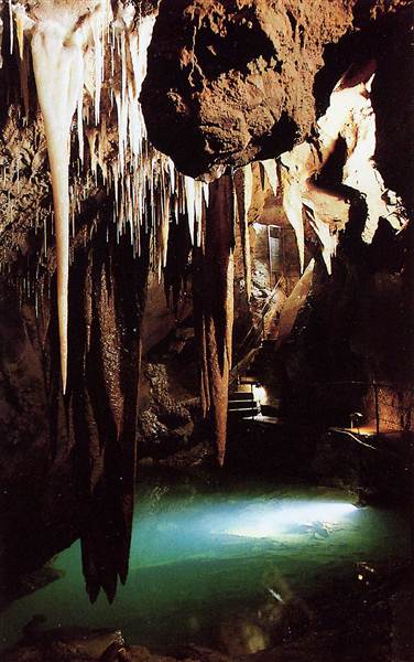 Jenolan Caves (5/03/2013 9:40:13 PM)