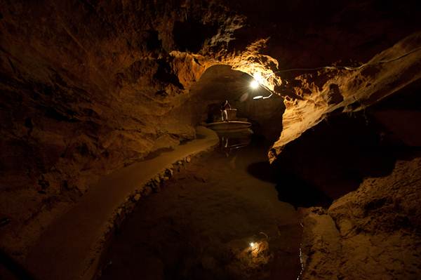 Jenolan Caves (5/03/2013 9:45:43 PM)