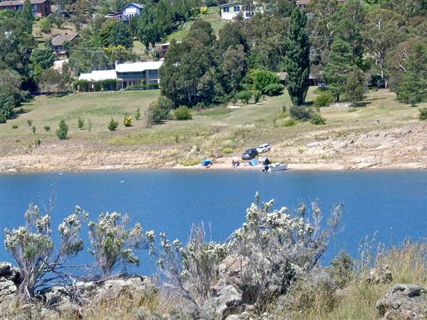 Lake Jindabyne (5/03/2013 11:19:15 PM)