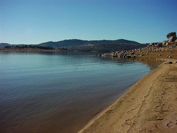 Lake Jindabyne (5/03/2013 11:21:31 PM)