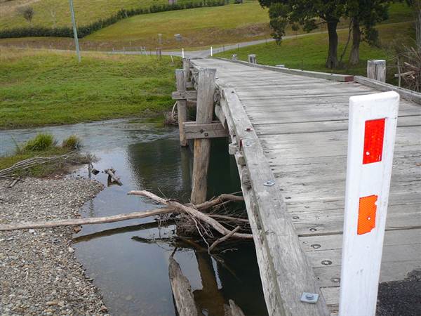 Korangi Bridge, Coffs Harbour (6/03/2013 11:23:21 AM)