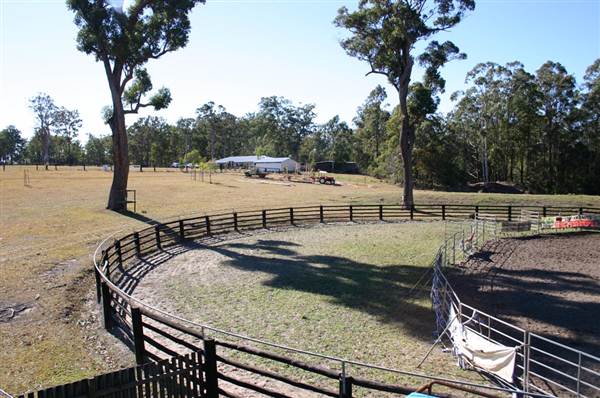John Scott Kundabung Rodeo Grounds / Stables (6/03/2013 11:29:54 AM)