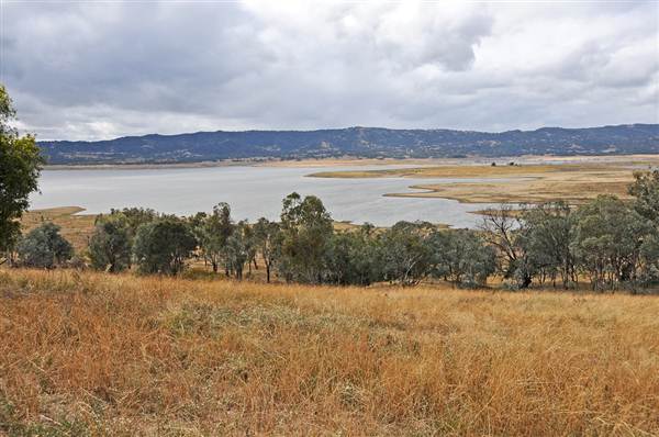 Lake Burrendong (6/03/2013 11:58:16 AM)