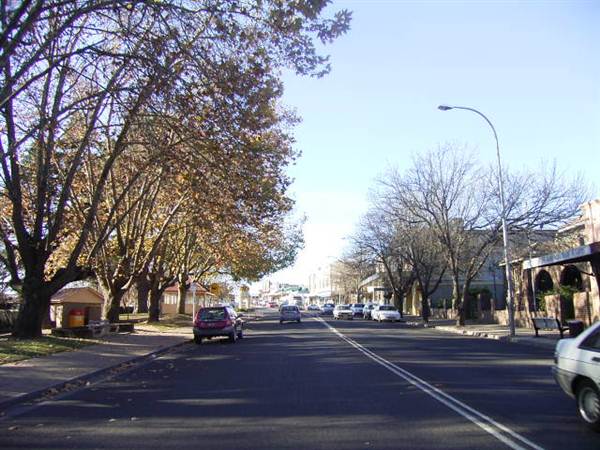 Moss Vale - Southern Highlands (8/03/2013 9:54:34 AM)