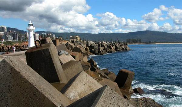 Wollongong (10/03/2013 12:49:49 PM)