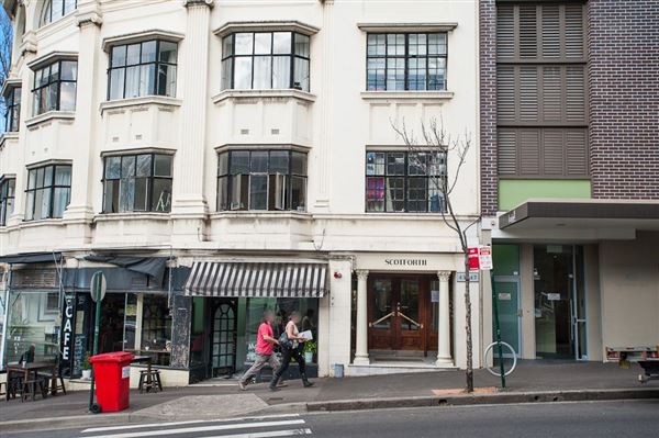 Period Buildings in Potts Point (10/03/2013 2:53:14 PM)