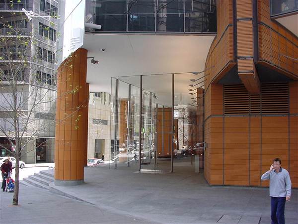 Sydney CBD - Macquarie Street (10/03/2013 10:04:33 PM)