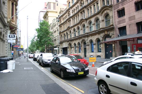 Sydney CBD - York St (11/03/2013 5:04:36 AM)