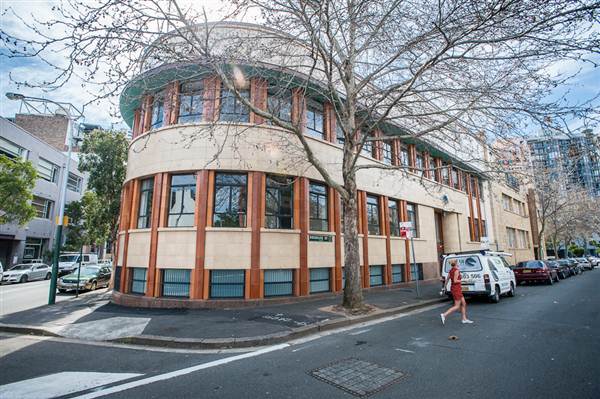 SURRY HILLS - PERIOD (11/03/2013 12:57:37 PM)
