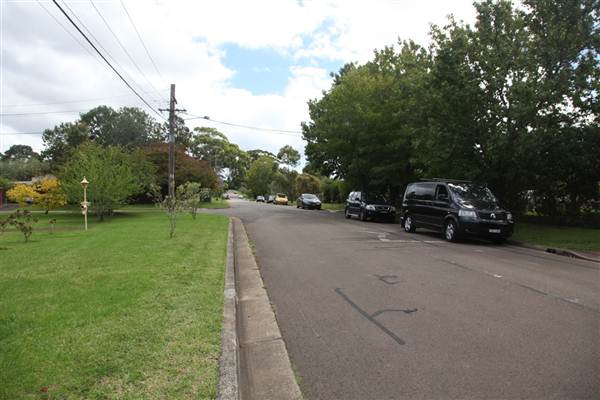 Sanford Road - Pymble (13/03/2013)