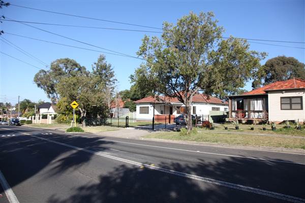 Chullora - Rawson Road (26/07/2013)