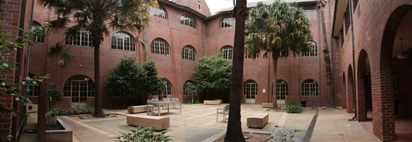Old Teacher's College - The University of Sydney (27/11/2013)