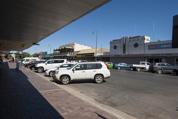 Bourke (11/12/2013)