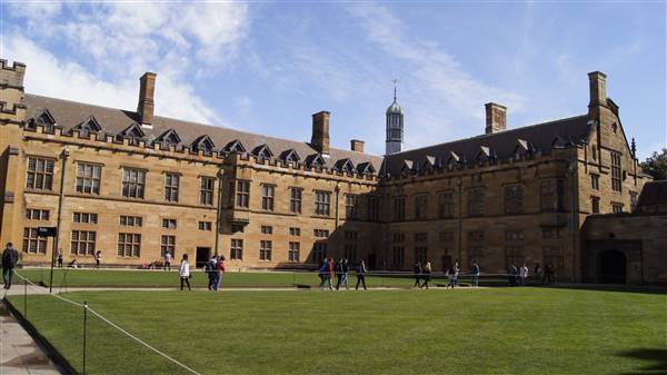 The Quadrangle Building - Sydney University (17/08/2015)