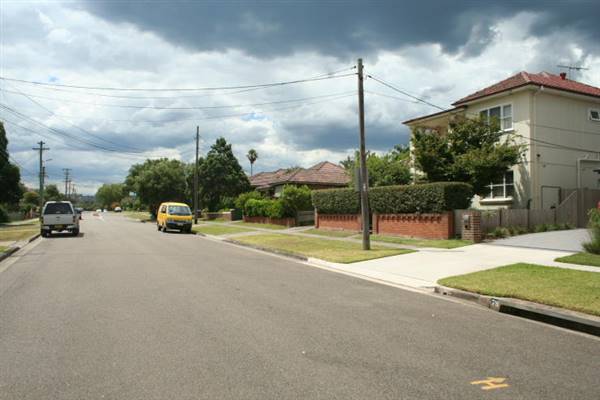 Ermington neighbourhood (3/02/2011 - Credits: Lisa Scope)